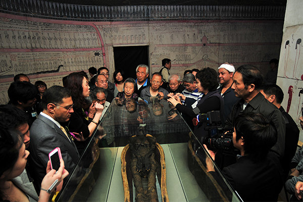 消逝的辉煌---英国博尔顿博物馆埃及古文化及木乃伊大展